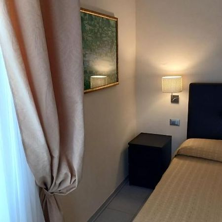 Hotel Ambasciatori Sottomarina Extérieur photo