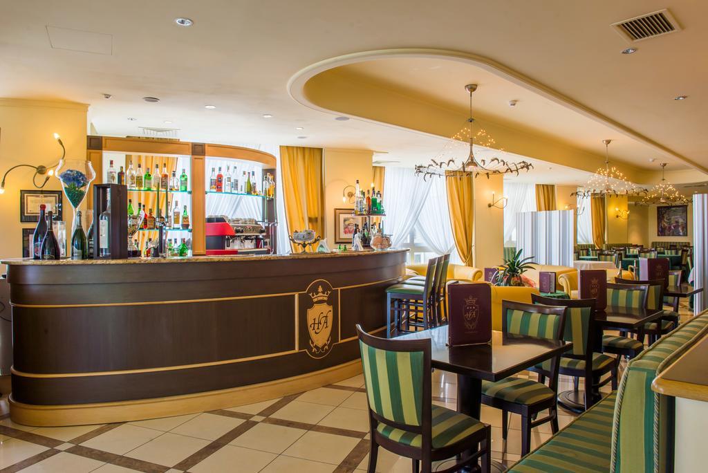 Hotel Ambasciatori Sottomarina Extérieur photo